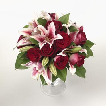 23. Variegated Rose and Lily Bouquet