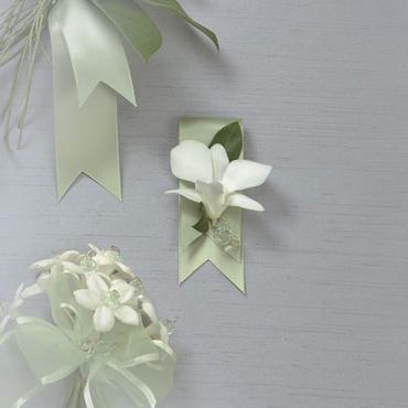 6. Dendrobium Orchid Boutonniere