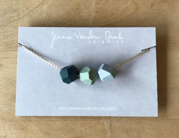 Necklace | Faceted Tri-Bead Porcelain