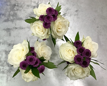 Purple Polkadot Bridesmaids\' Bouquets