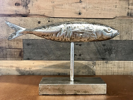 Statue | Silver Fish
