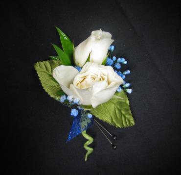 T: White and Blue Boutonniere